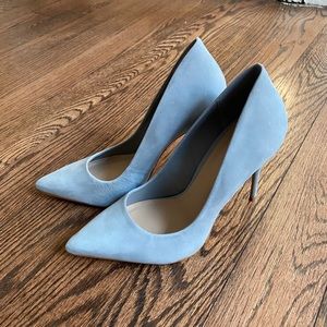 Baby blue cassedy suade pumps